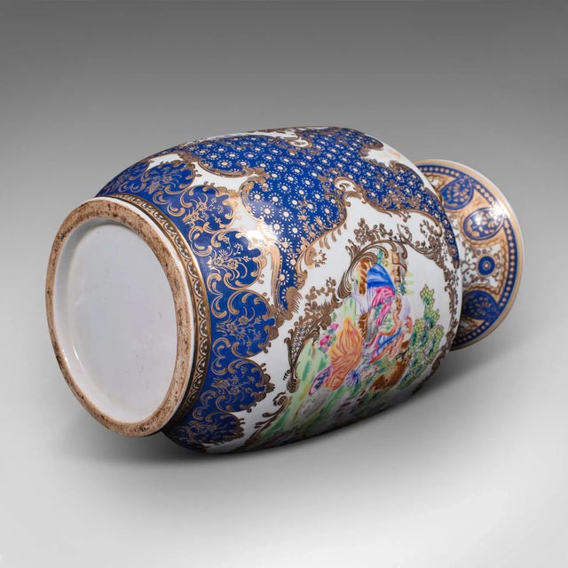 1940s Vintage Art Deco Ceramic Italian Decorative Vase For Sale - Image 12 of 13