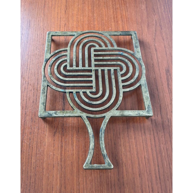 Art Deco Bronze Trivet Coaster with Solomon Knot Design For Sale - Image 4 of 12