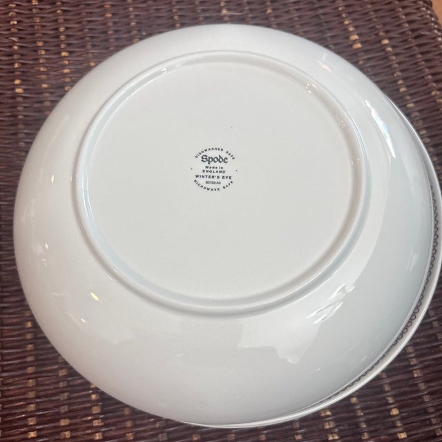 Victorian Spode Winters Eve Pasta Bowls - Set of 3 For Sale - Image 3 of 3