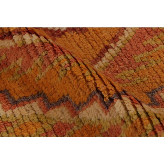 Gold 1950s Mid-Century Berber Rug Gold Diamond Pattern Moroccan Rug For Sale - Image 8 of 9