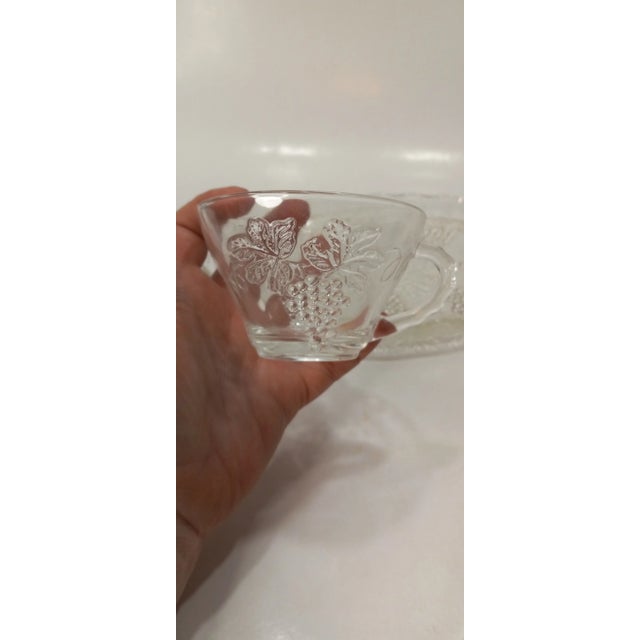 Mid-Century Modern Vintage Anchor Hocking Glass Snack Set 6 Piece Plate & Cup Grape Leaf Design For Sale - Image 3 of 7