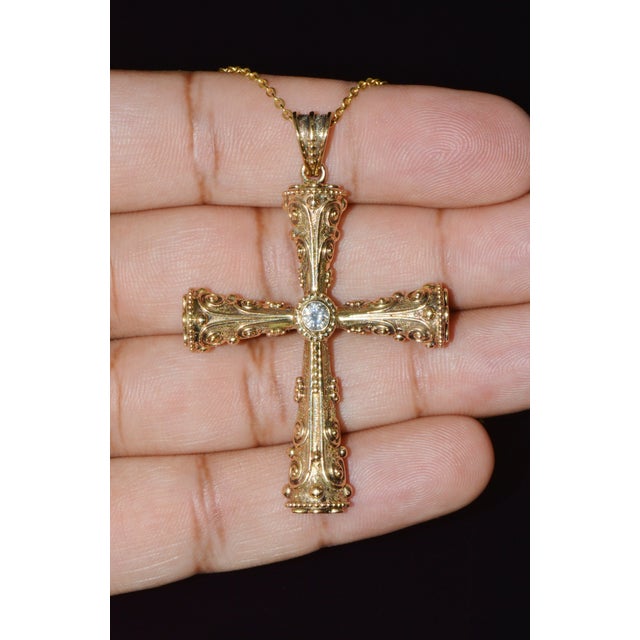 Metal Certified Natural 0.88Cts Diamond Sapphire 18k 750 Solid Gold Filigree Cross Byzantine Greek Reversible 2-in- 1 Pendant For Sale - Image 7 of 12