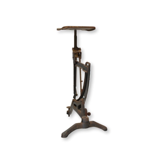 Industrial 1930s German Postal Scale For Sale - Image 3 of 4