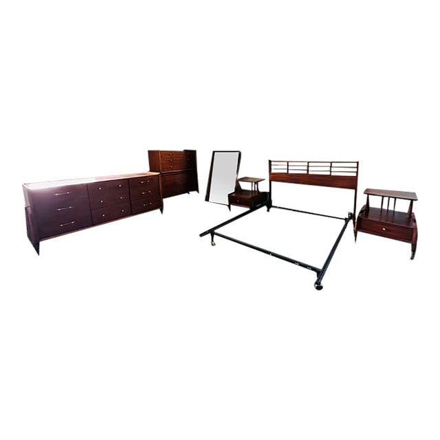 Kent-Coffey "The Auburn" Complete Mid-Century Modern Walnut Bedroom Suite | One-Family Owner Since New For Sale