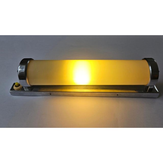 Art Deco Bauhaus Functionalist Chrome Wall Lamp, 1930s For Sale - Image 14 of 15