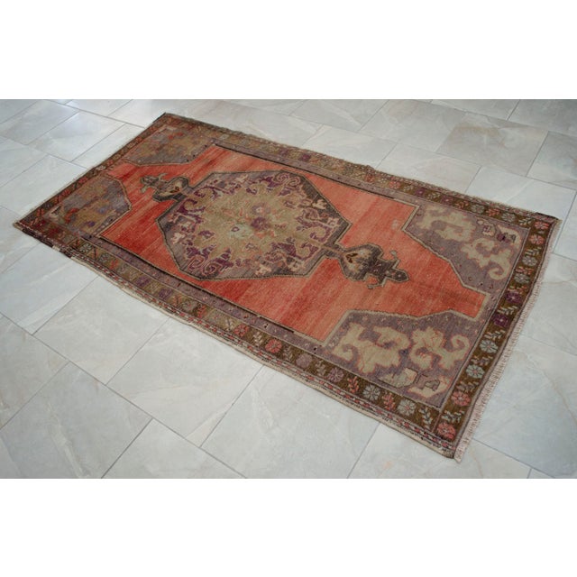 Distressed Area Rug Hand Knotted Muted Color Oushak Medallion Rug - 3'6'' X 6'8'' For Sale - Image 13 of 14