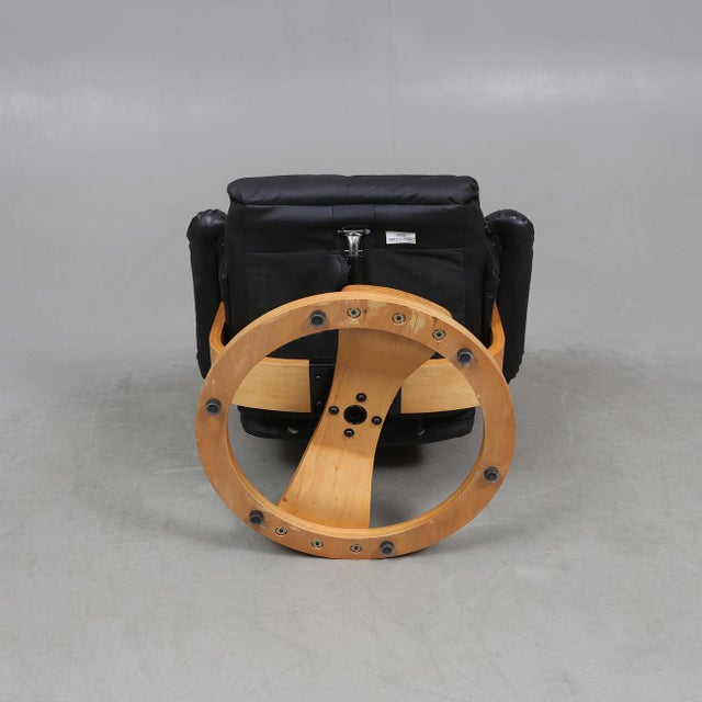 Animal Skin Set of Vintage Scandinavian Lounge Chair with Ottoman in Black Leather and Wood Frame, 1980s For Sale - Image 7 of 9