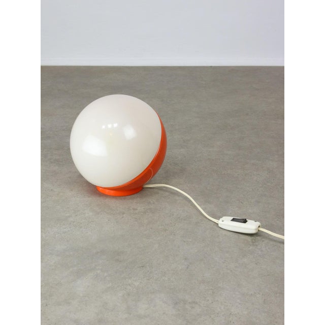 Space Age Table Lamp by Makio Hasuike for Guzzini, 1970s For Sale - Image 18 of 18