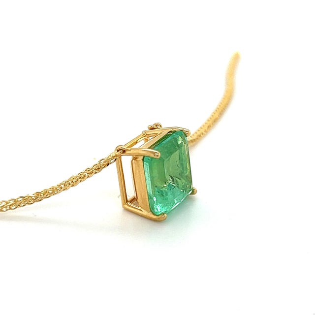 Metal GRS Certified 5.83 Carat Colombian Emerald in 18K Floating Solitaire Necklace For Sale - Image 7 of 12
