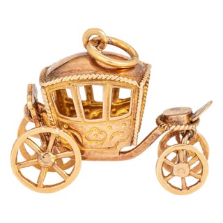 Vintage Portuguese Carriage Charm 19k Yellow Gold Pendant Fine Jewelry For Sale