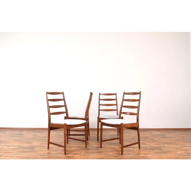 This set of four chairs was designed in the 1960s by Norwegian designer Torbjörn Afdal for the Danish company Vamo...