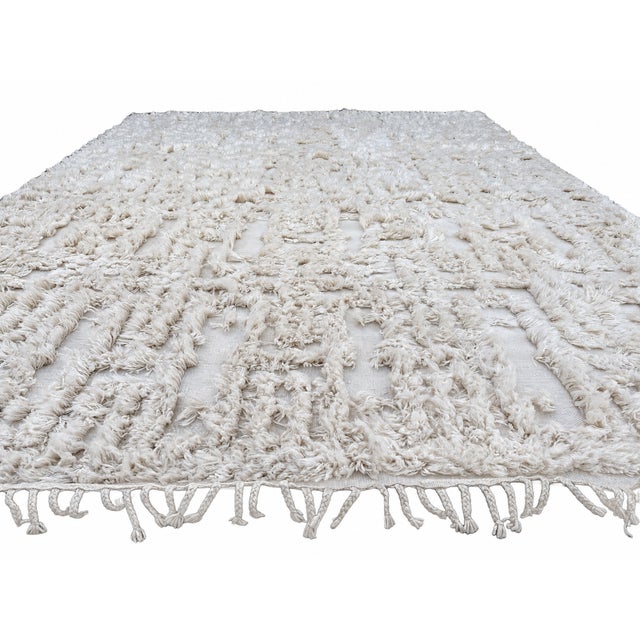 Rh Cabila Wool Rug – 9' × 12' Ivory | 87% Wool & 13% Cotton | Hand-Knotted High-Low Construction For Sale - Image 13 of 18
