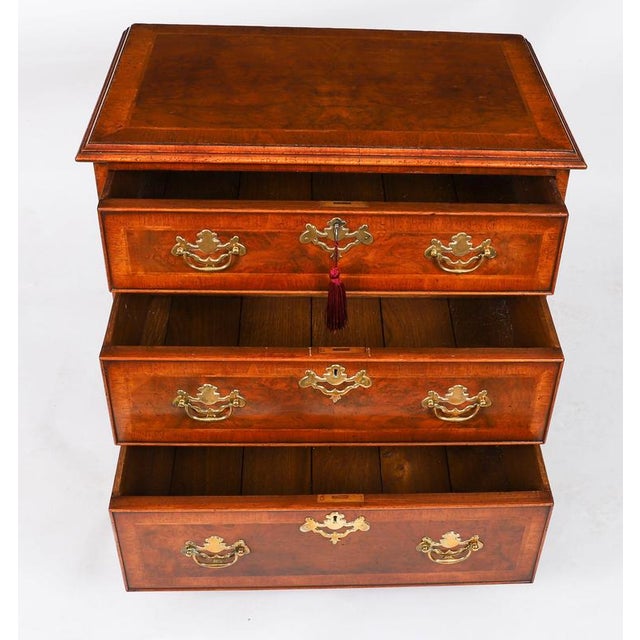 Vintage Bedside Tables in Burr Walnut, Set of 2 For Sale - Image 15 of 18