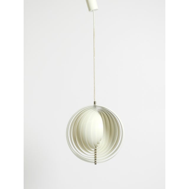 Metal Vintage Space Age Moon Lamp in White Lacquered Aluminum by Verner Panton for Vitra, 2000s For Sale - Image 7 of 18