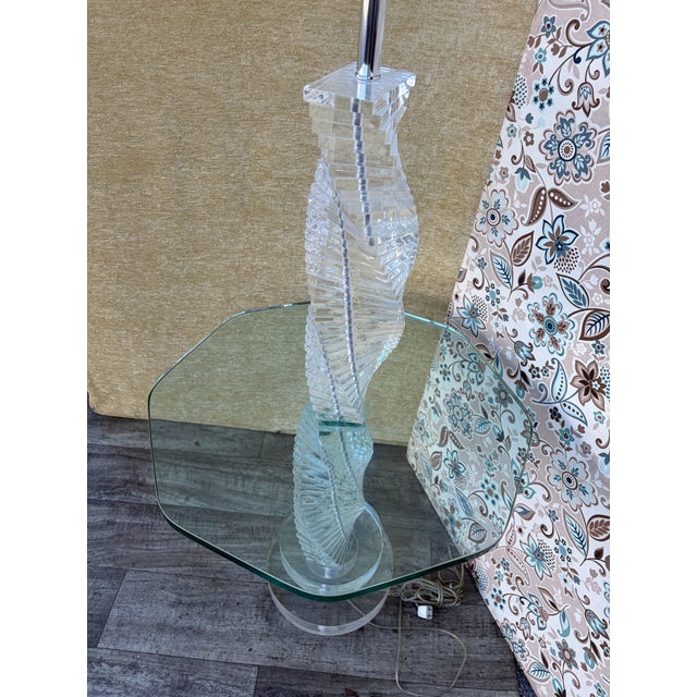 Stacked Lucite Blocks Spiral Floor Lamp in the Karl Springer. Style. Circa 1970s For Sale - Image 9 of 13