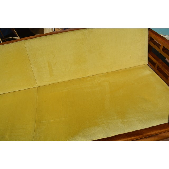 Vintage Baker Style Asian / Ming Fretwork Elmwood Wood Couch W/ White Embossed Cushions For Sale - Image 18 of 18