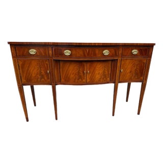 Late 20th Century Hickory Chair Mahogany Satinwood Inlaid Serpentine Front Sideboard. For Sale