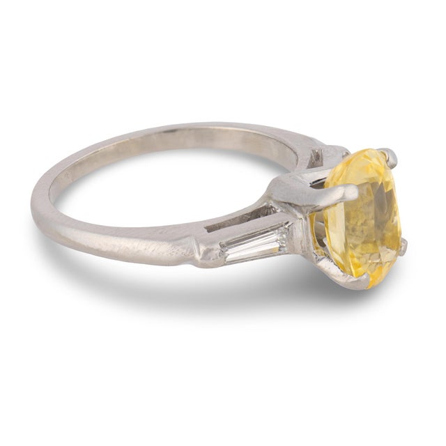 1950s Mid Century Gia 2.91 Carat No Heat Yellow Sapphire Diamond Platinum Ring, Size 6 For Sale - Image 4 of 5