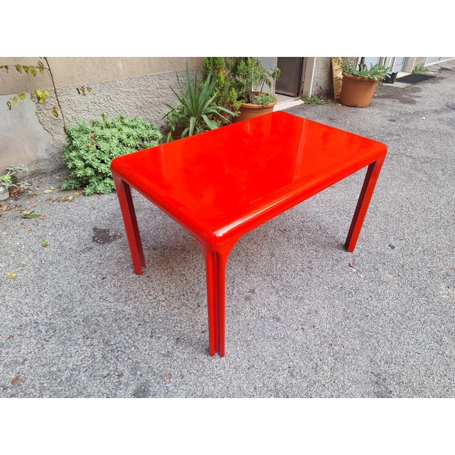 1980s Vintage Stadio120 Table in Red Plastic by Vico Magistretti for Artemide, 1980s For Sale - Image 5 of 15