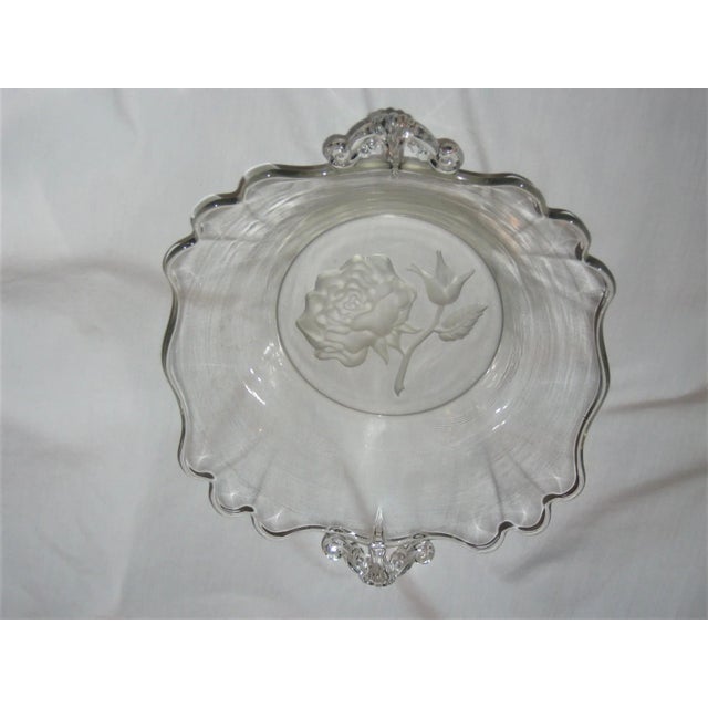 Transparent Mid-Century Etched Rose Glass Bowl With Scalloped Edges and Side Handles For Sale - Image 8 of 13