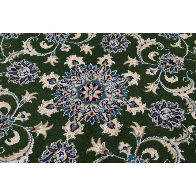 Middle Eastern Hand-Knotted Rug with Floral Motif For Sale - Image 5 of 10