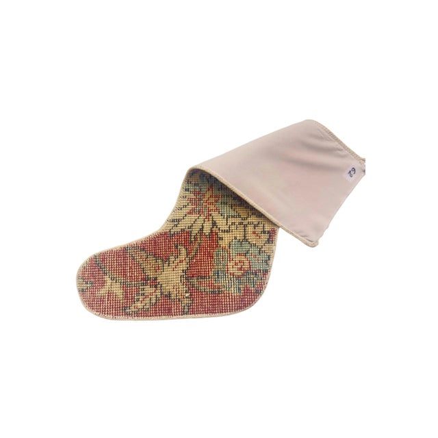 Vintage Turkish Kilim Christmas Stocking With Red Star Motif, Cream Wool, 11.8 X 17.7 in – Handwoven One of a Kind Decor For Sale - Image 4 of 7