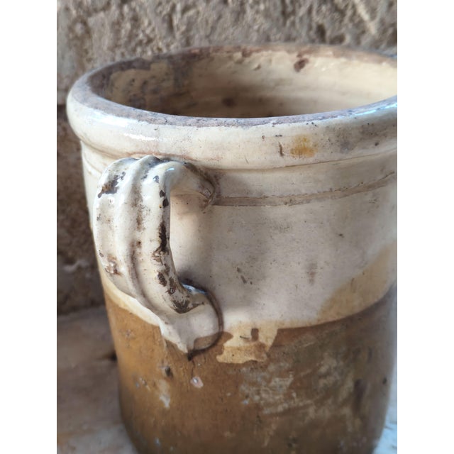 Vintage Italian Vase with Two Handles in Cream-Colored Glazed Terracotta For Sale - Image 5 of 7