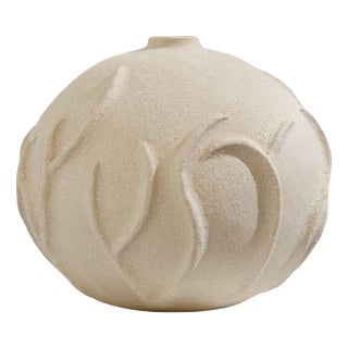 L´Algue Beige Sandstone Vase by Lou Thomas For Sale