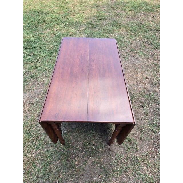 1990s Wooden Henkel Harris Cherry Dining Table Virginia Galleries Gate Leg Drop Leaf Table For Sale - Image 6 of 17