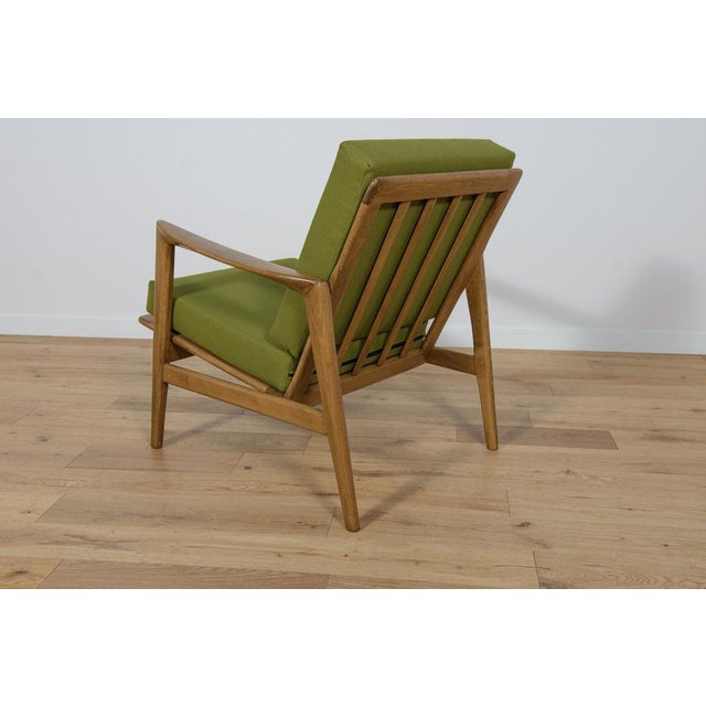 Model 300-139 Armchair from Swarzędz Factory, 1960s For Sale - Image 4 of 18