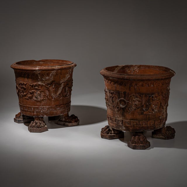 Brown Large Terracotta Planters on Lion's Paw Feet, Italy, Late 19th-Early 20th Century, Set of 2 For Sale - Image 8 of 8