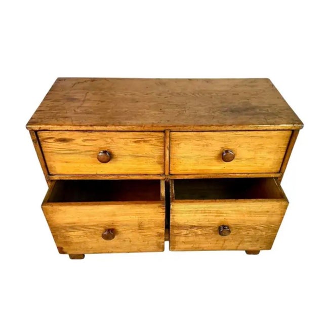 19th Century 19th Century English Pine Chest of Drawers For Sale - Image 5 of 10