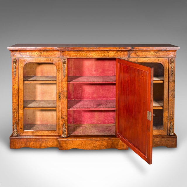 Traditional Antique Display Bookcase, English, Walnut, Breakfront Library Cabinet, Regency For Sale - Image 3 of 12