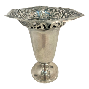 Vintage Victorian Style Hallmark Silver Co. Pierced Floral Silverplate Posy Vase, 4.5”