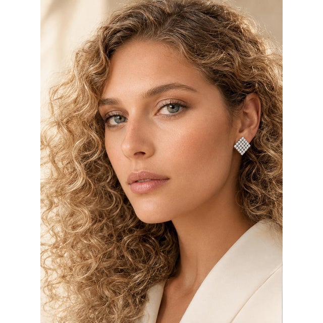 1990s Pair of Italian 18k White Gold 5 Carat Diamond Pavé Cluster Earrings For Sale - Image 14 of 14