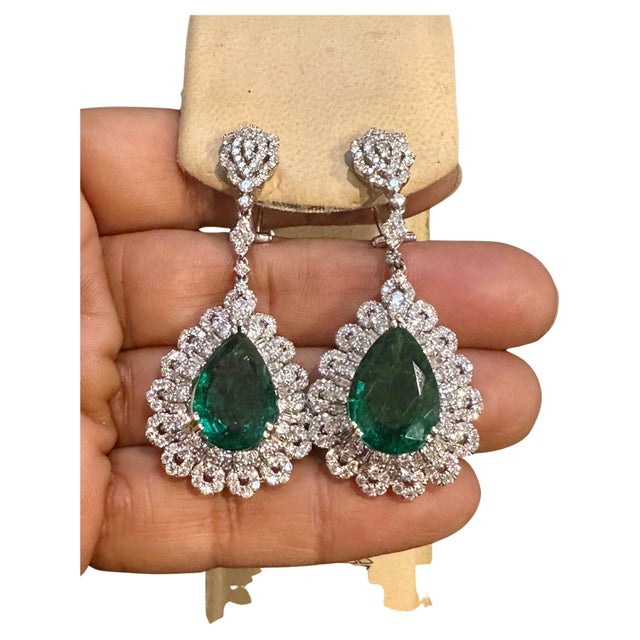 Arts & Crafts GIA Certified 14Ct Pear/Drop Zambian Emerald 7 Ct Diamond Earrings 18 Kt Gold For Sale - Image 3 of 18