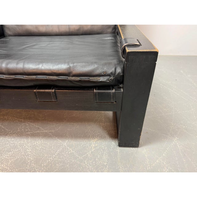 Mid-Century Brutalist Black Leather Lounge Chairs with Black Wooden Frames by Sonja Wasseur, Netherlands, 1970s, Set of 2 For Sale - Image 6 of 14