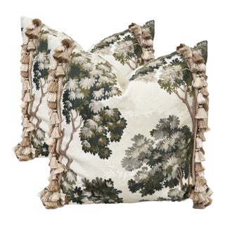 Pair La Canopee Pillows With Tassel Trim - Verdant For Sale