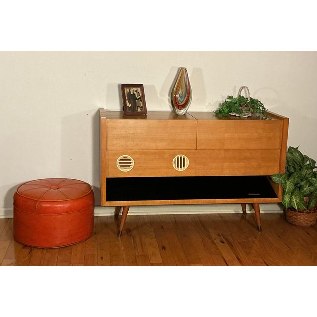 Mid-Century German Grundig Majestic 7080 Wf Stereo Console Radio, Circa 1955-1957 For Sale - Image 12 of 12