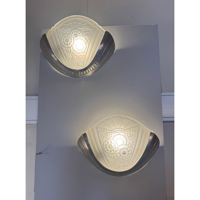 Art Deco Nickel-Plated Bronze Wall Sconces from Viarme, France, 1930s, Set of 2 For Sale - Image 3 of 18