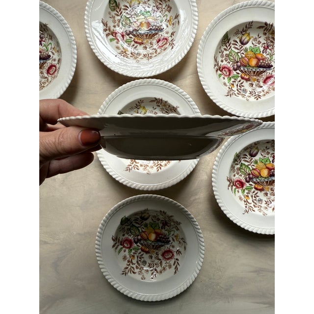 1950s Vintage Pomona Windsor Ware 8” Soup Bowls | Johnson Bros England | c.1940–1950 | Set of 7 Hand-Colored Earthenware For Sale - Image 5 of 12