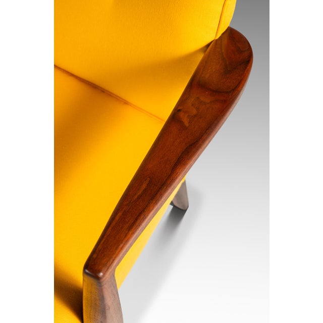 Rare Restored Mid-Century Modern Model C-108 Armchair in Walnut & Canary Yellow Fabric Attributed to Jens Risom for Jens Risom Design, Usa, C. 1950s For Sale - Image 16 of 18