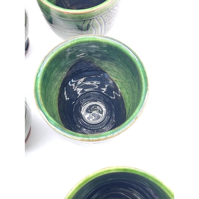 Mid-Century Modern Ceramic Set Pitcher and Mugs with Sgraffito Decoration, Italy, 1960s, Set of 7 For Sale - Image 16 of 18