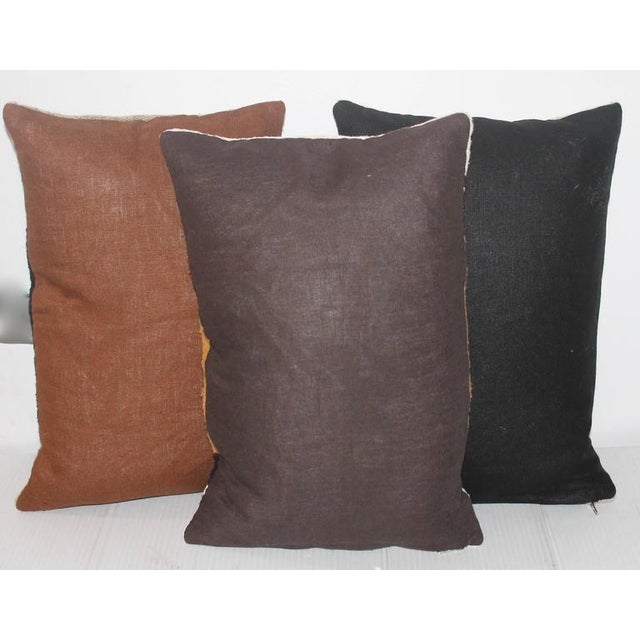 Mid 20th Century Pictorial Indian Weaving Pillows With Birds For Sale - Image 4 of 4