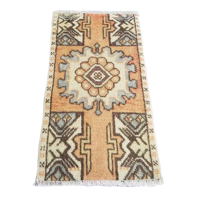 1950s Traditional Floral Turkish Rug For Sale