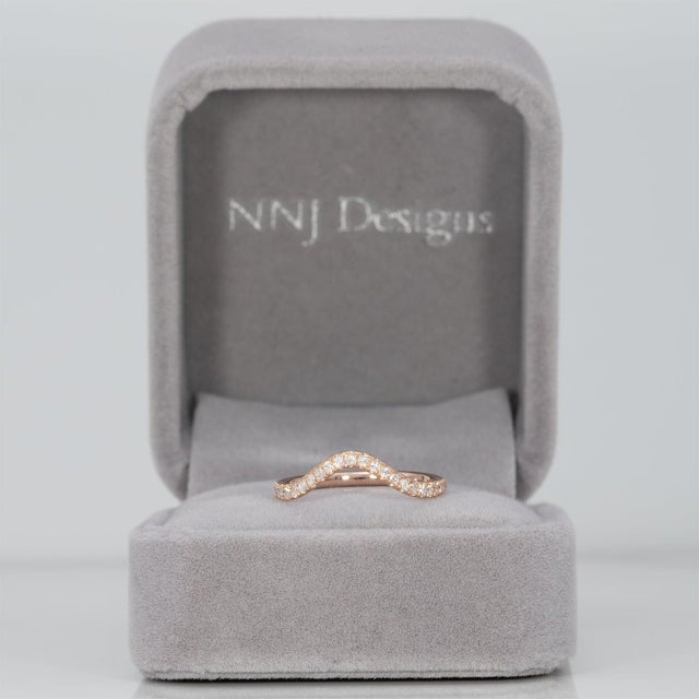 Earth-Mined Diamond Band Ring: Solid 14k Gold - Stackable Band Ring, Size 6.75 For Sale - Image 4 of 11