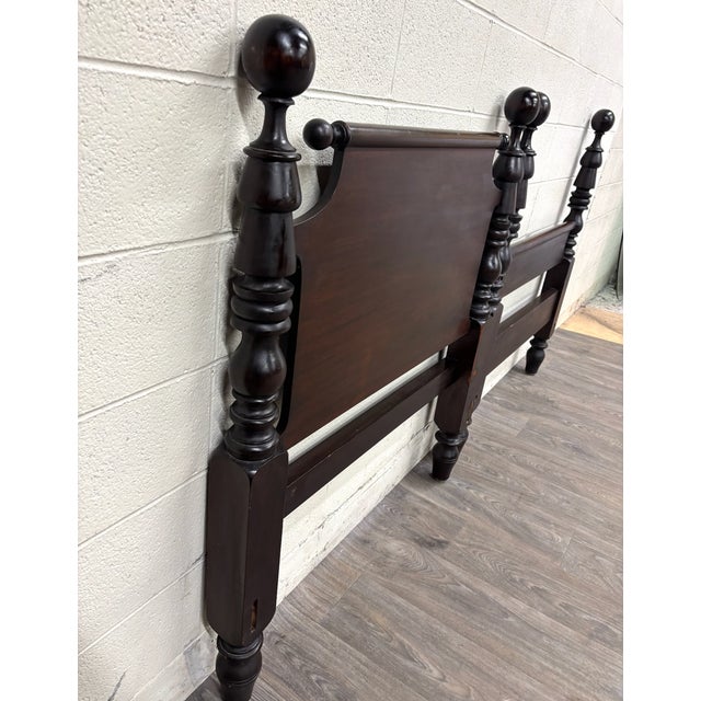 Antique Twin Size Traditional Solid Mahogany Poster Cannonball Bed For Sale - Image 4 of 8