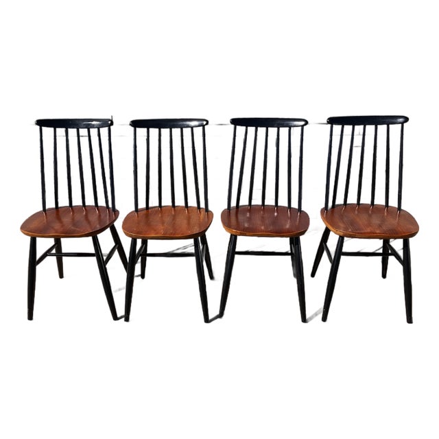 Set of 4 Fanett Dining Chairs in the Style of Ilmari Tapiovaara, Circa 1960 For Sale