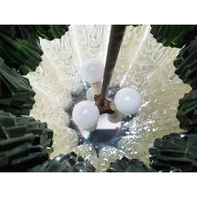 Large Chrome-Plated Metal and White & Green Plastic Table Lamp, 1960s For Sale - Image 6 of 11