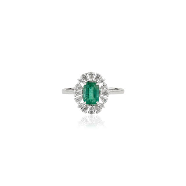 Natural Emerald Pear Diamond Halo Art Deco Ring Size 5 in 14k White Gold For Sale - Image 4 of 16